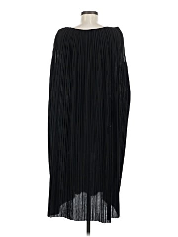 Uniqlo Casual Dress (view 2)