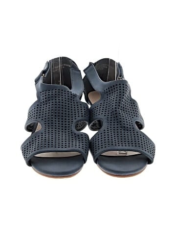 Array Wedges (view 2)