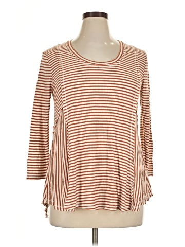Eyeshadow 3/4 Sleeve Top (view 1)