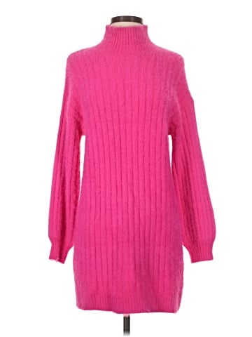 Flat White Casual Dress (view 1)