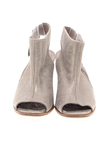Paul Green Heels (view 2)