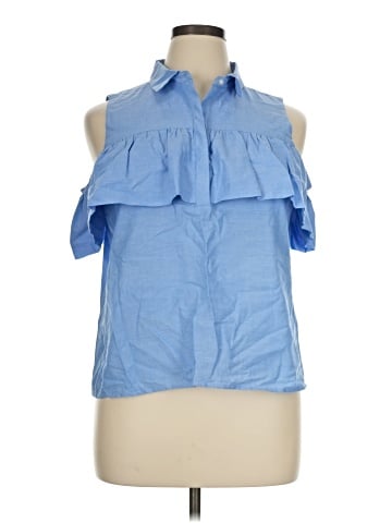 a.n.a. A New Approach Sleeveless Blouse (view 1)