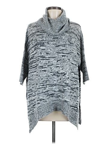 Sweet Romeo Poncho (view 1)