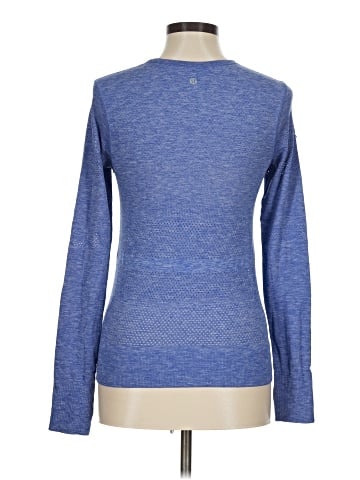 Lululemon Athletica Long Sleeve T-Shirt (view 2)