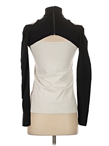 I.AM.GIA Shrug (view 2)