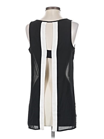 Love Stitch Sleeveless Top (view 2)