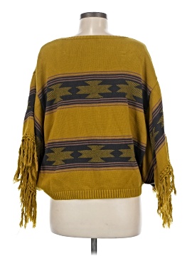 Cremieux Poncho (view 2)