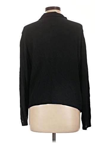 Chico's Design Long Sleeve Button-Down Shirt (view 2)