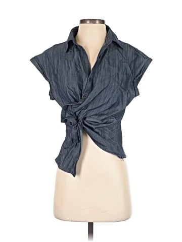 Commense Sleeveless Blouse (view 1)