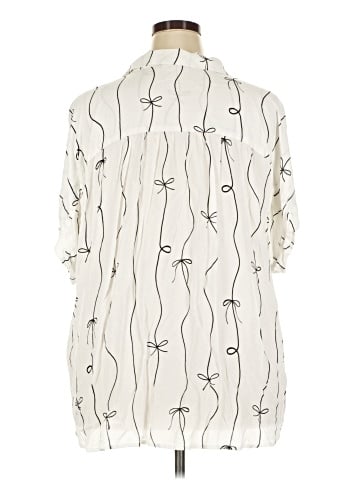Jane and Delancey 3/4 Sleeve Blouse (view 2)