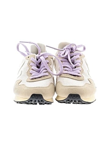 VEJA Sneakers (view 2)