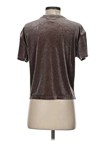 Sofia by Sofia Vergara Short Sleeve T-Shirt (view 2)