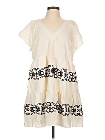 Old Navy Casual Dress (view 1)