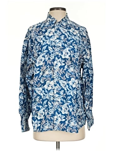 Lizwear by Liz Claiborne Long Sleeve Button-Down Shirt (view 1)