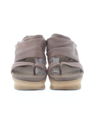 TOTO Wedges (view 2)