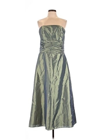 Jordan Cocktail Dress (view 1)
