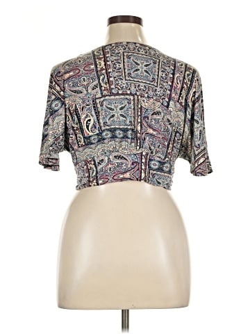 Polly & Esther Short Sleeve Top (view 2)