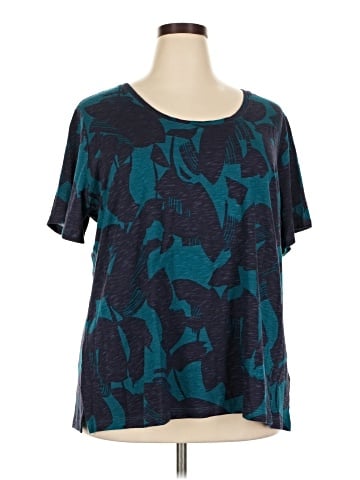 D&Co. Short Sleeve Top (view 1)