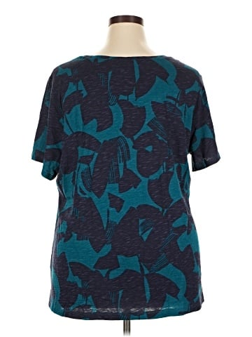 D&Co. Short Sleeve Top (view 2)