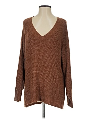 American Eagle Outfitters Pullover Sweater (view 1)