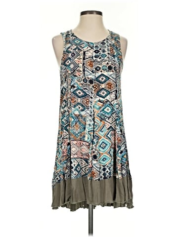En Creme Casual Dress (view 1)