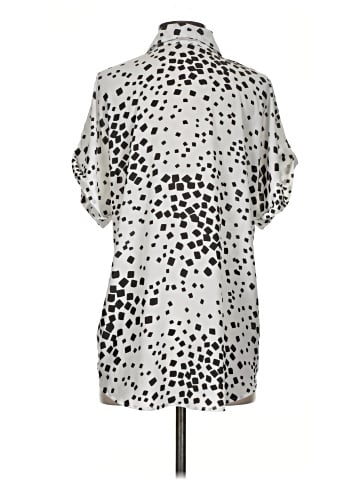CAbi Short Sleeve Blouse (view 2)