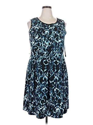 ILE New York Casual Dress (view 1)