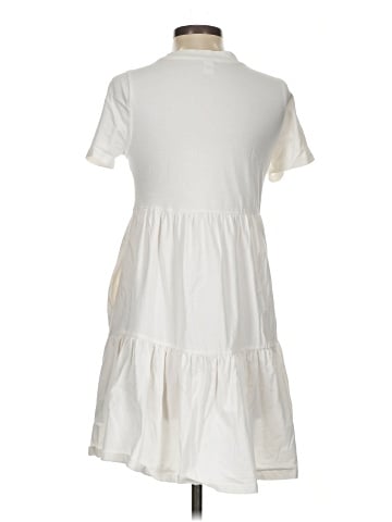 Old Navy Casual Dress (view 2)