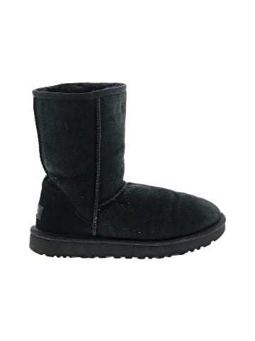 Ugg Boots (view 1)