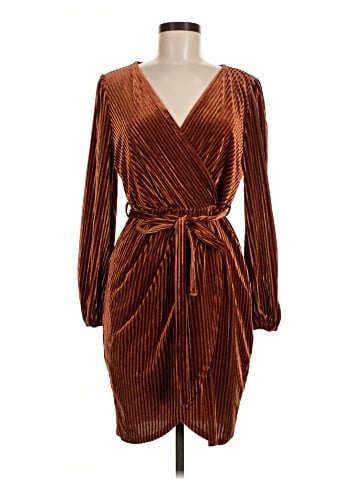 Simplee Cocktail Dress (view 1)