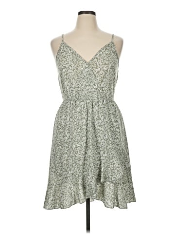 Unbranded Casual Dress (view 1)