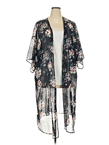 Dizzy Gal Kimono (view 1)