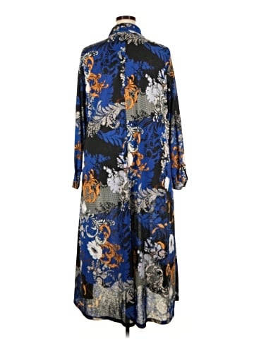 Attitudes by Renee Cardigan (view 2)