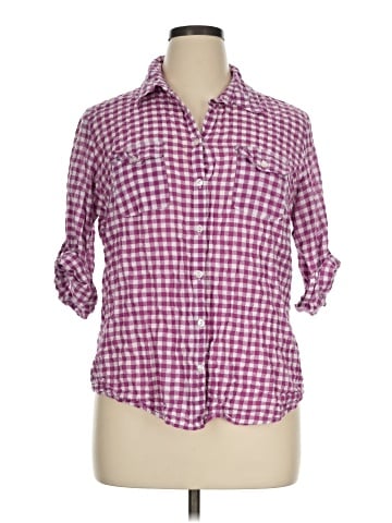 Croft & Barrow 3/4 Sleeve Button-Down Shirt (view 1)