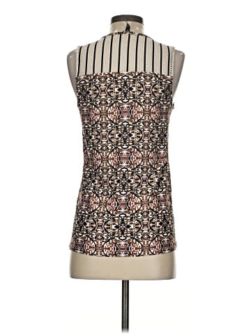 Viereck Tank Top (view 2)