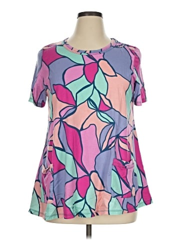 LOGO by Lori Goldstein Short Sleeve T-Shirt (view 1)