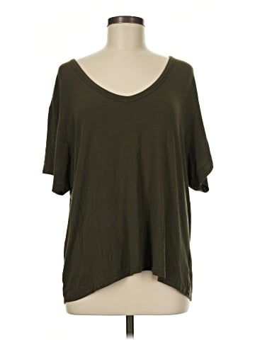 American Eagle Outfitters Short Sleeve T-Shirt (view 1)