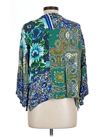 Tiny 3/4 Sleeve Blouse (view 2)