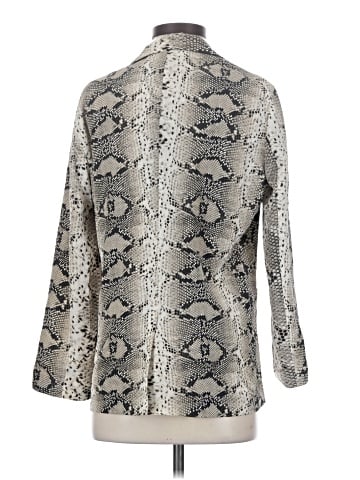 Elizabeth and James Jacket (view 2)