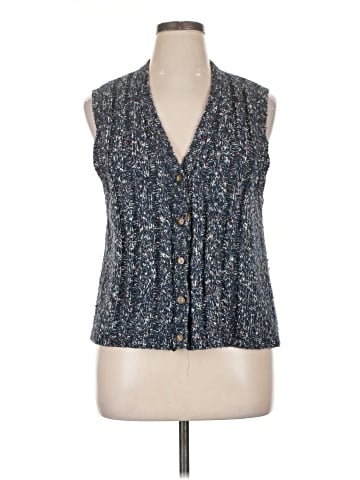 Baxter & Wells Sweater Vest (view 1)