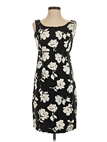 Saks Fifth Avenue Casual Dress (view 1)