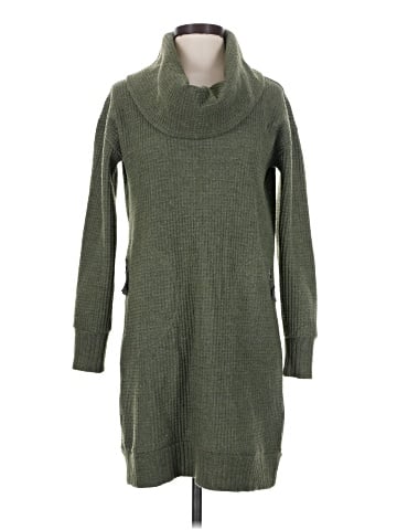 Dakini Pullover Sweater (view 1)