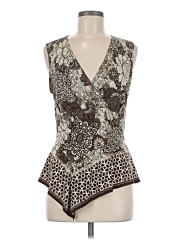 North Style Sleeveless Blouse (view 1)