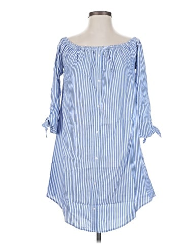 Cupcakes & Cashmere Casual Dress (view 1)