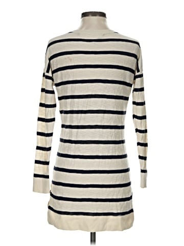 Vince. Long Sleeve T-Shirt (view 2)