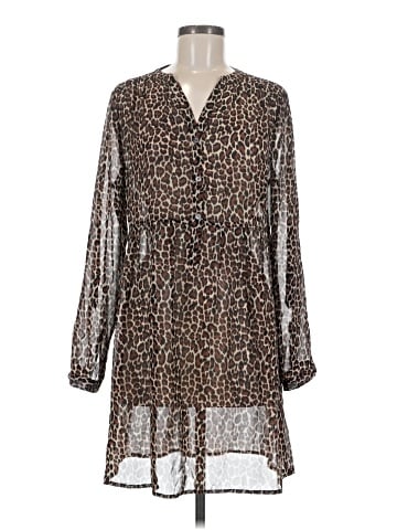TWO by Vince Camuto Casual Dress (view 1)