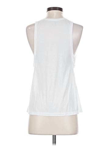 Gap Fit Sleeveless T-Shirt (view 2)