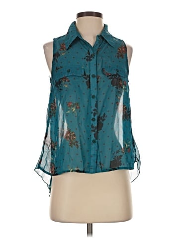 Xhilaration Sleeveless Blouse (view 1)