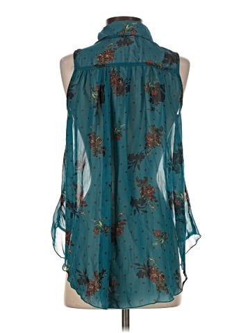 Xhilaration Sleeveless Blouse (view 2)