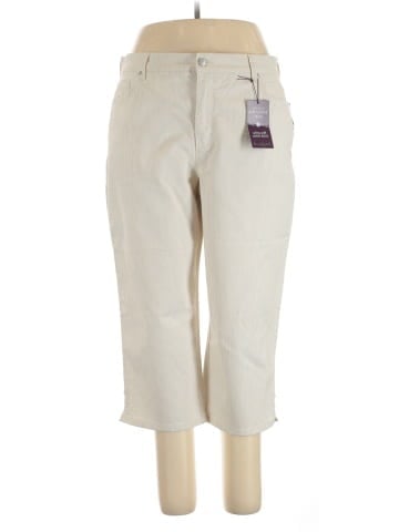 Gloria Vanderbilt Jeans (view 1)